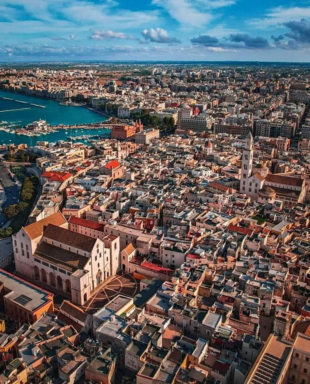 Vila La Follia Dell'Architetto Bari Exteriér fotografie